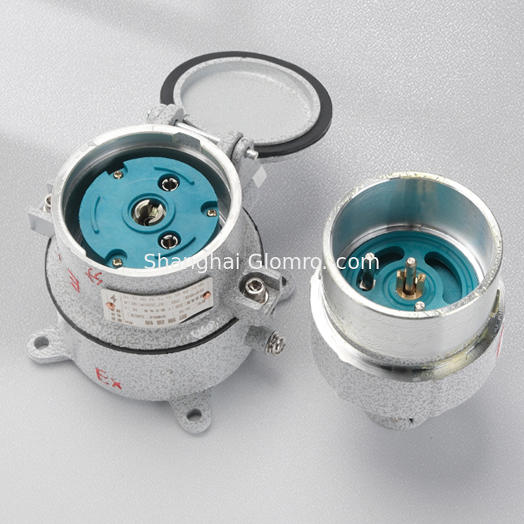16A 220V Explosion-Proof Plug and Socket 3P+N G3/4